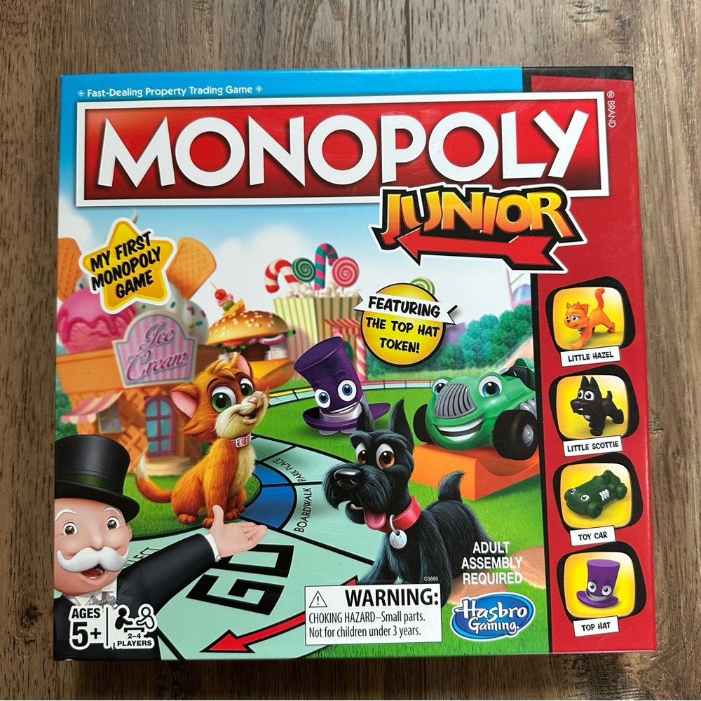 Monopoly Junior, All Pieces Included, Hasbro Gaming, Family Game Night, Classic
